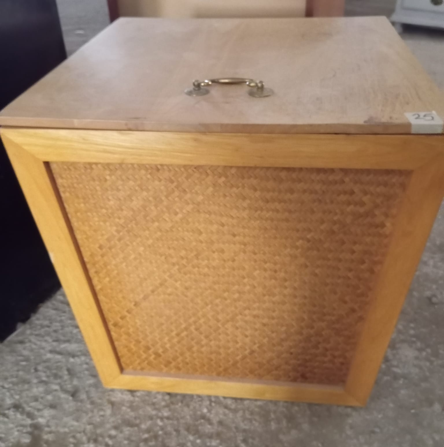 SIDE BOARD / 325 Euros