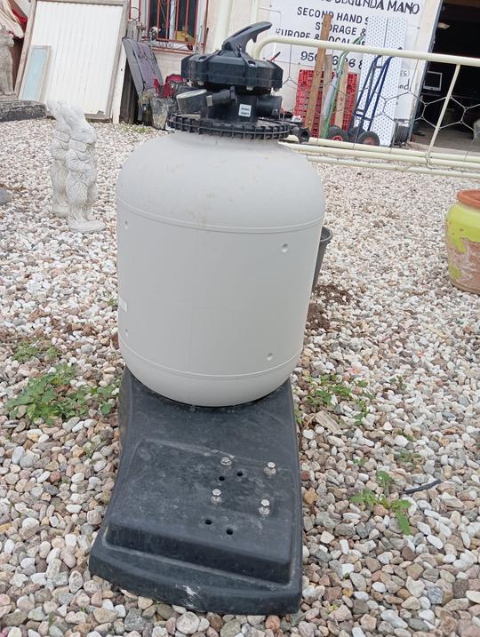 Pool filter €50