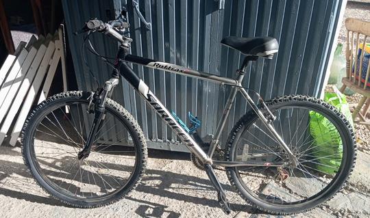 SARACEN MENS MOUNTAIN BIKE €100